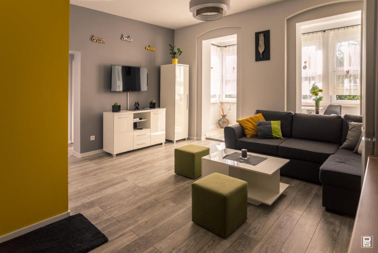 דוז'ניקי ז'דרוז' Apartamenty Sloneczne מראה חיצוני תמונה